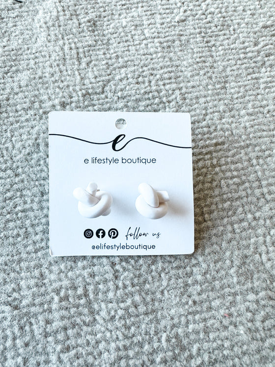 Catalina Knot Clay Earrings in White