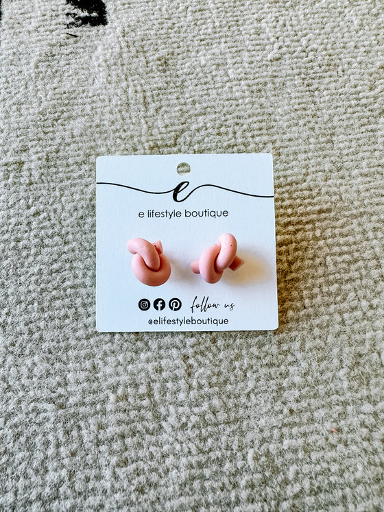 Catalina Knot Clay Earrings In Pink