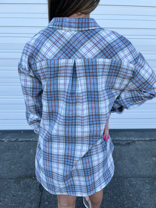 Lily Light Plaid Top In Blue