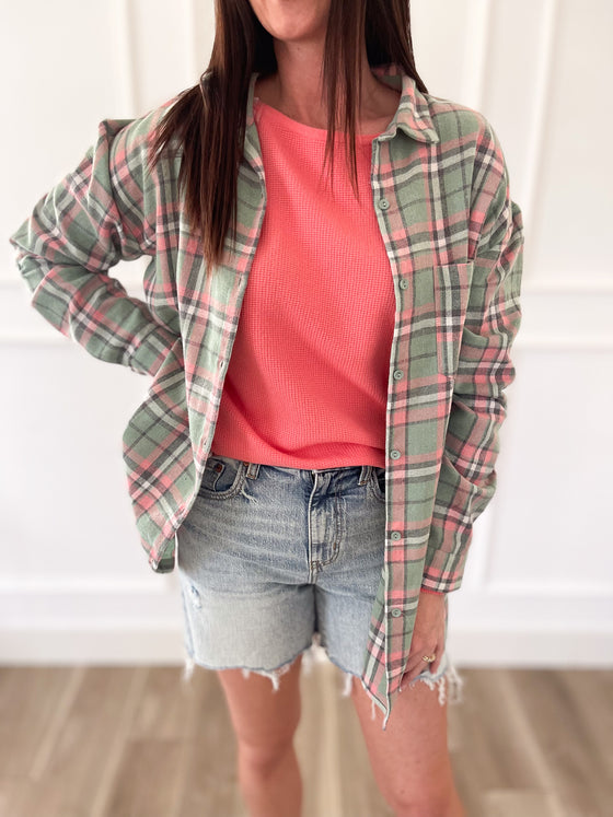 Lily Light Plaid Top In Sage