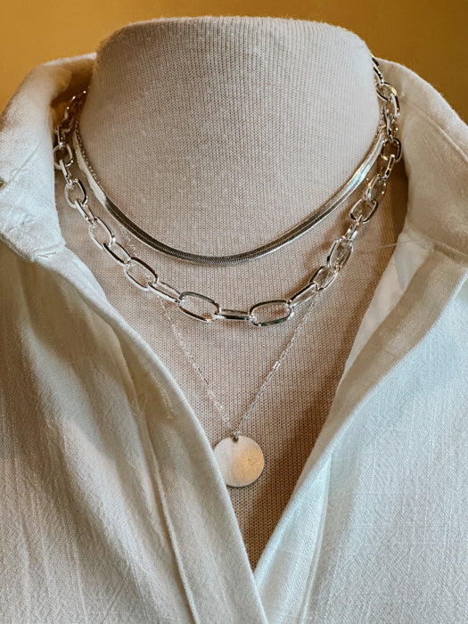 Londyn Snake Chain Necklace In Silver